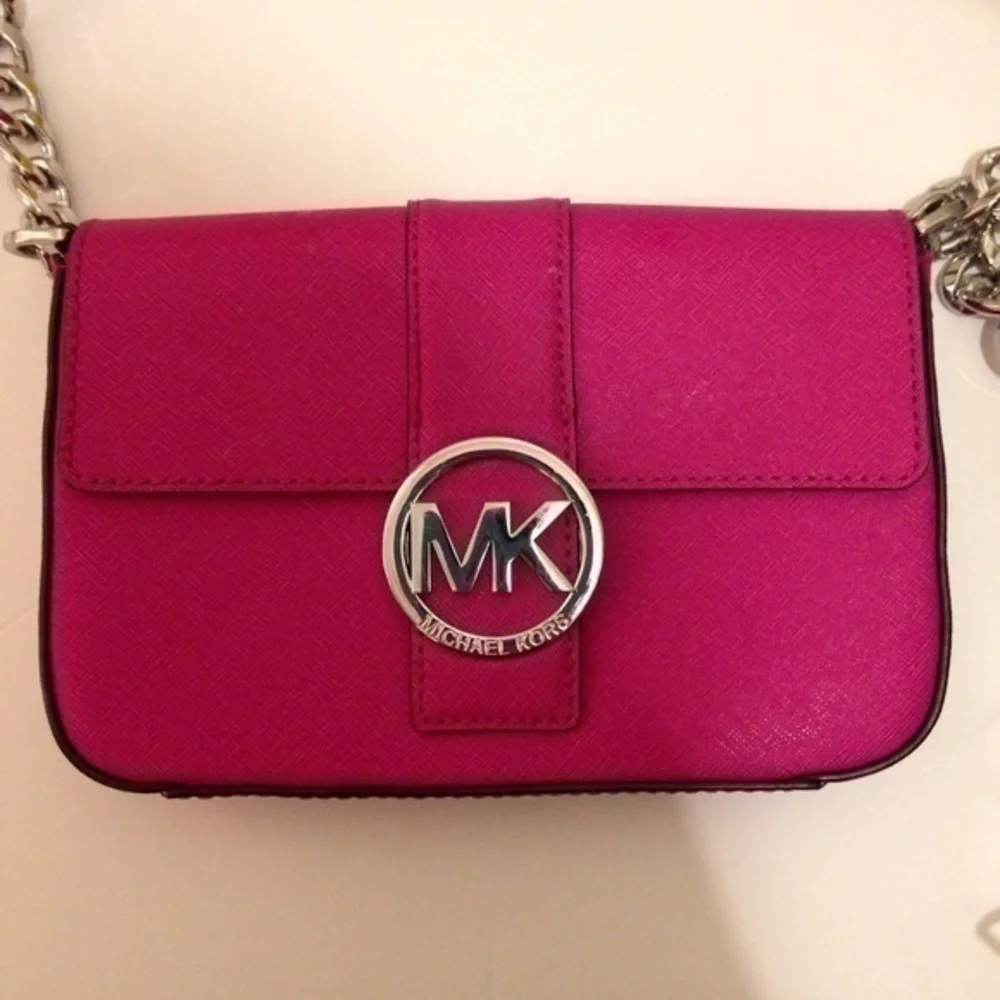 👛 MICHAEL KORS 👛 pink crossbody mk bag